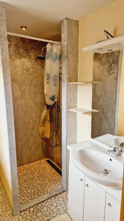 Gasthof Dorfschenke Stall Екстер'єр фото