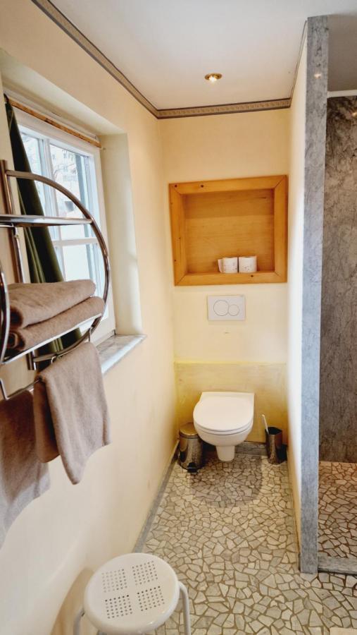 Gasthof Dorfschenke Stall Екстер'єр фото