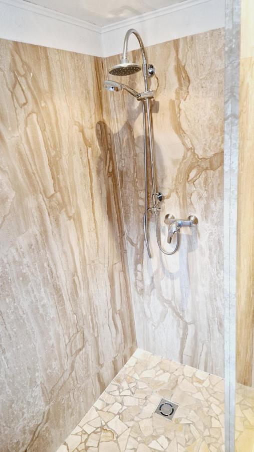 Gasthof Dorfschenke Stall Екстер'єр фото